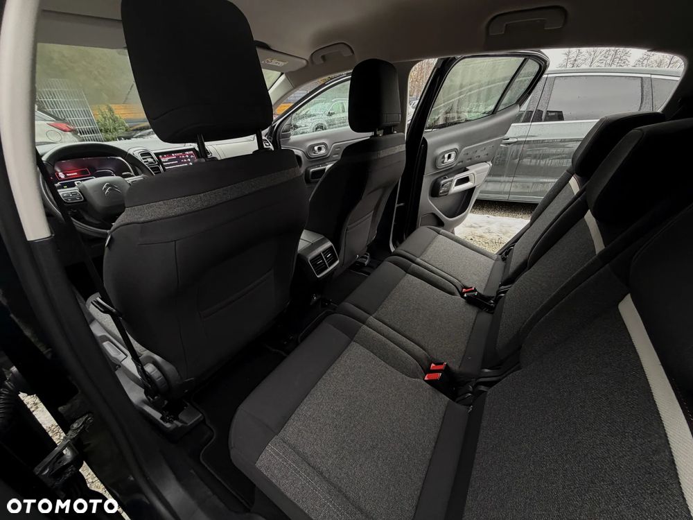 Citroën C5 Aircross 1.6 PureTech Live EAT8 - 17