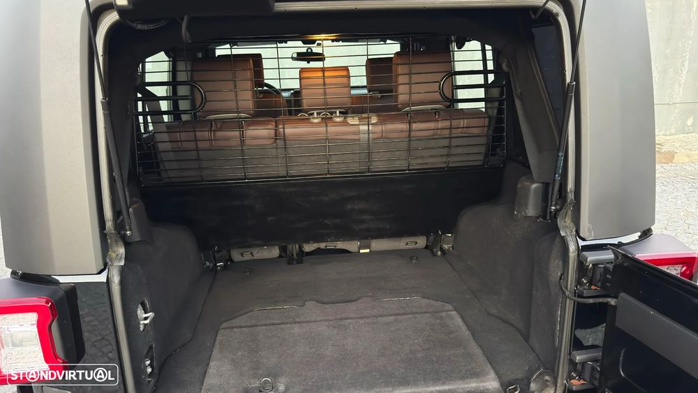 Jeep Wrangler Unlimited 2.8 CRD MTX Sahara - 9