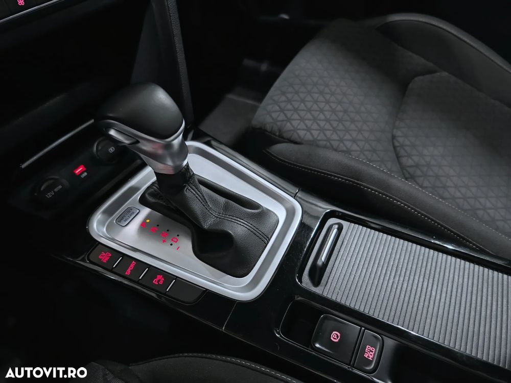 Kia Ceed 1.6 GDI 6DCT PHEV Vision - 20