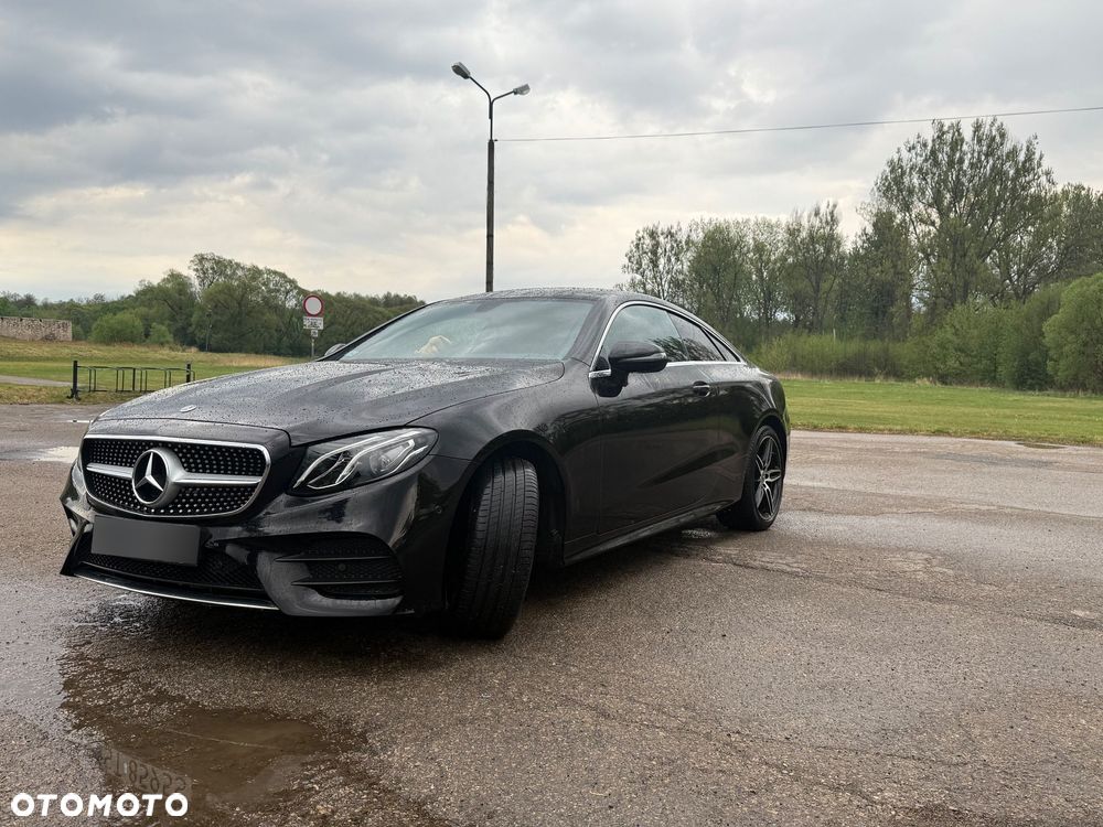 Mercedes-Benz Klasa E 300 9G-TRONIC - 1