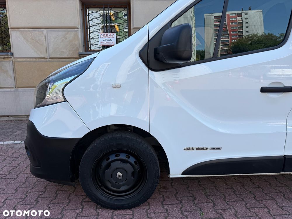 Renault Trafic - 25