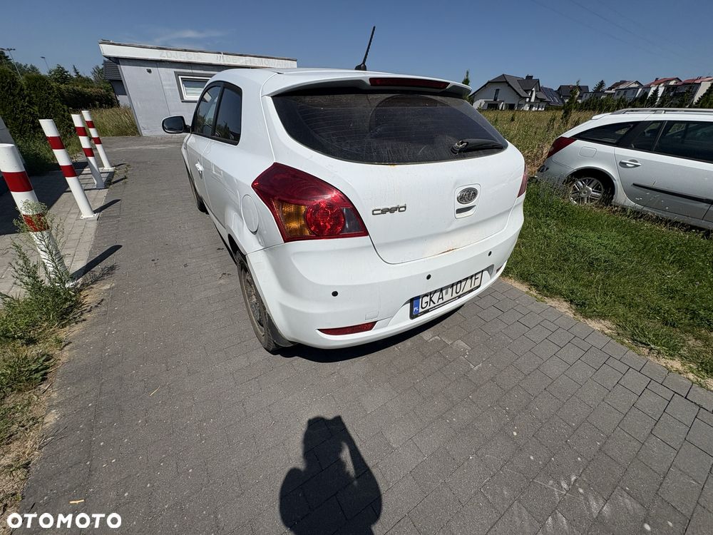 Kia Ceed - 6