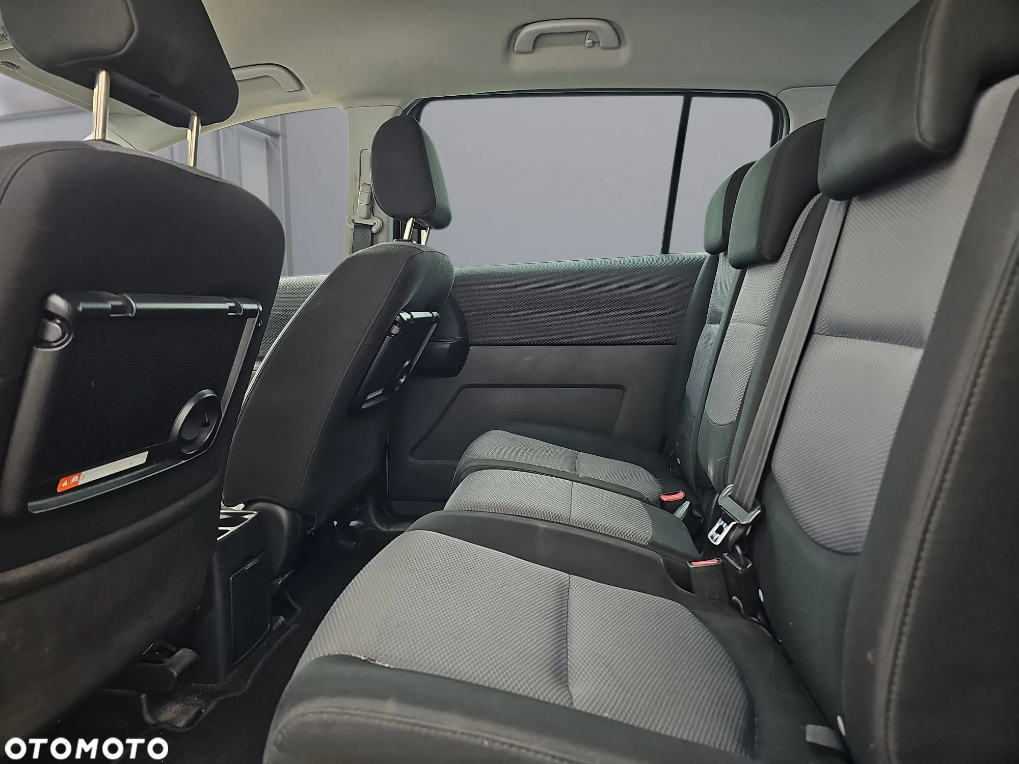 Mazda 5 2.0 Exclusive - 22