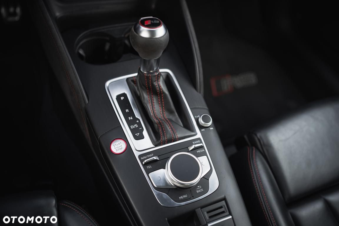 Audi RS3 Sportback - 25