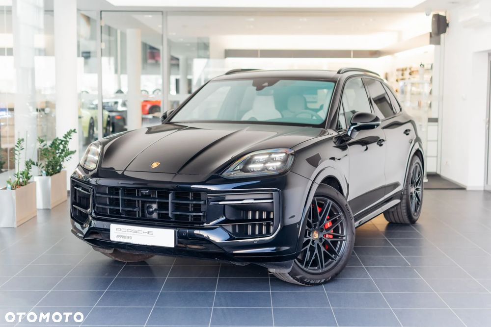 Porsche Cayenne GTS - 1