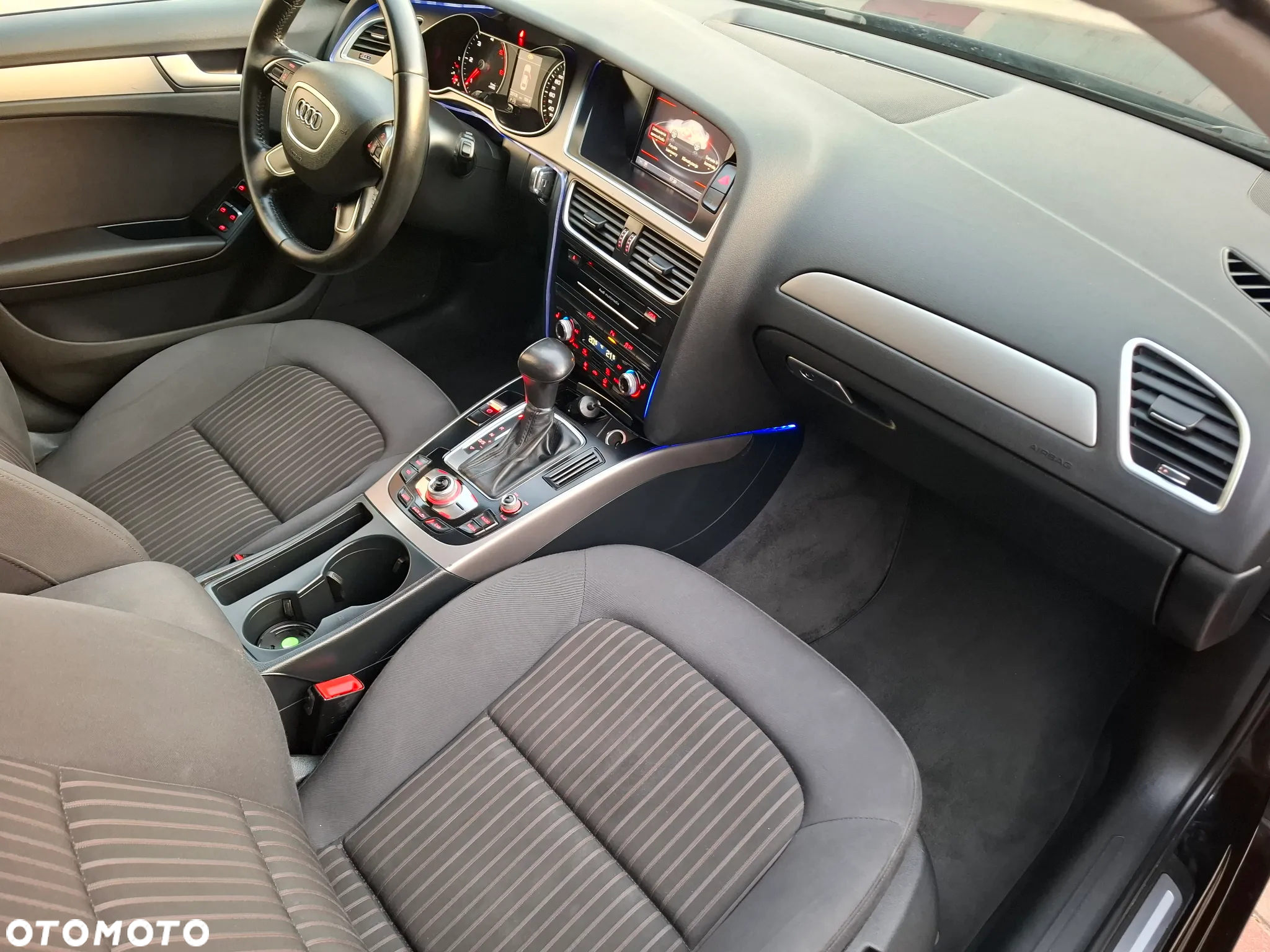 Audi A4 2.0 TDI Multitronic - 22