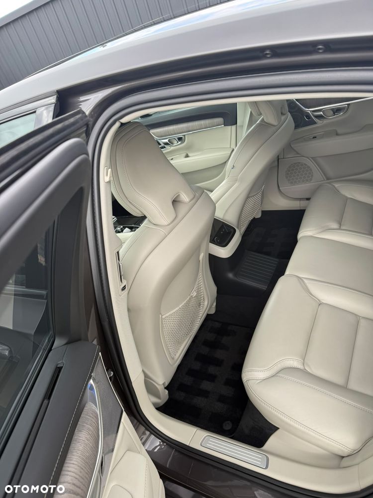 Volvo S90 T8 AWD Plug-In Hybrid Ultimate Bright - 32