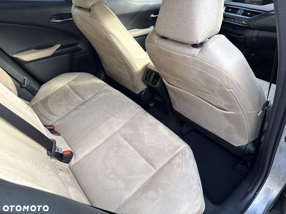 Lexus UX 200 Optimum 2WD - 11