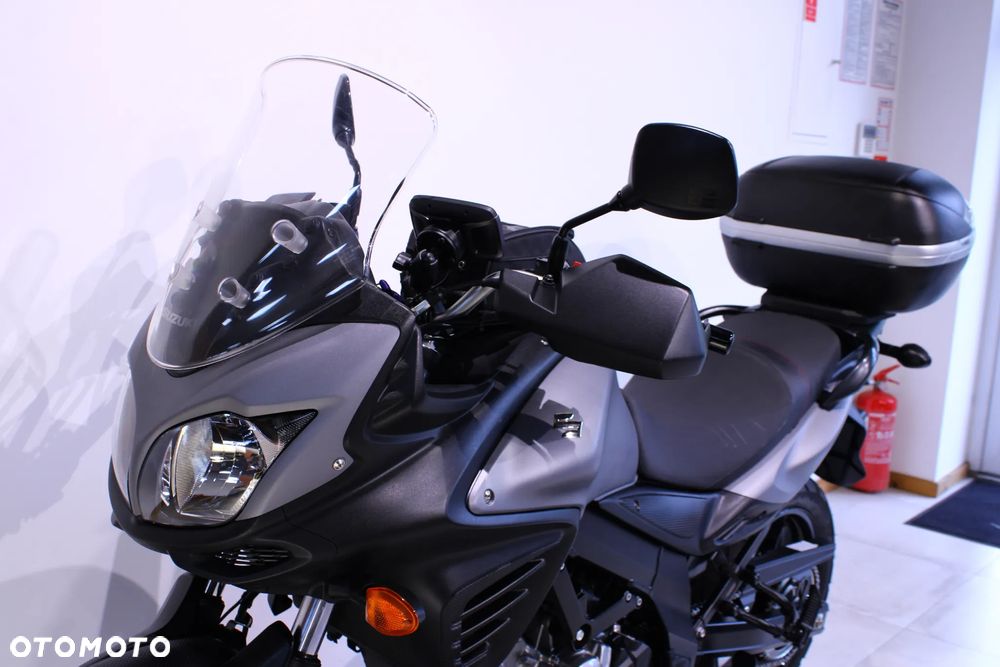 Suzuki DL - 15