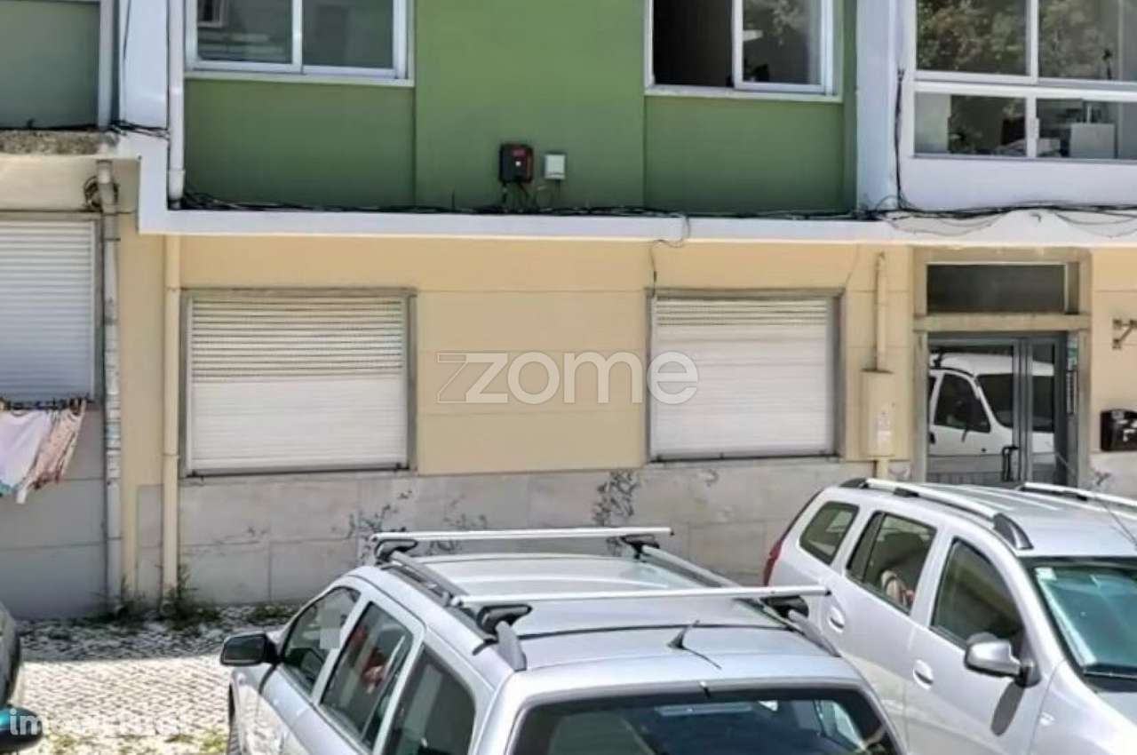 Apartamento T2 Pronto habitar em Benfica, - Grande imagem: 3/6