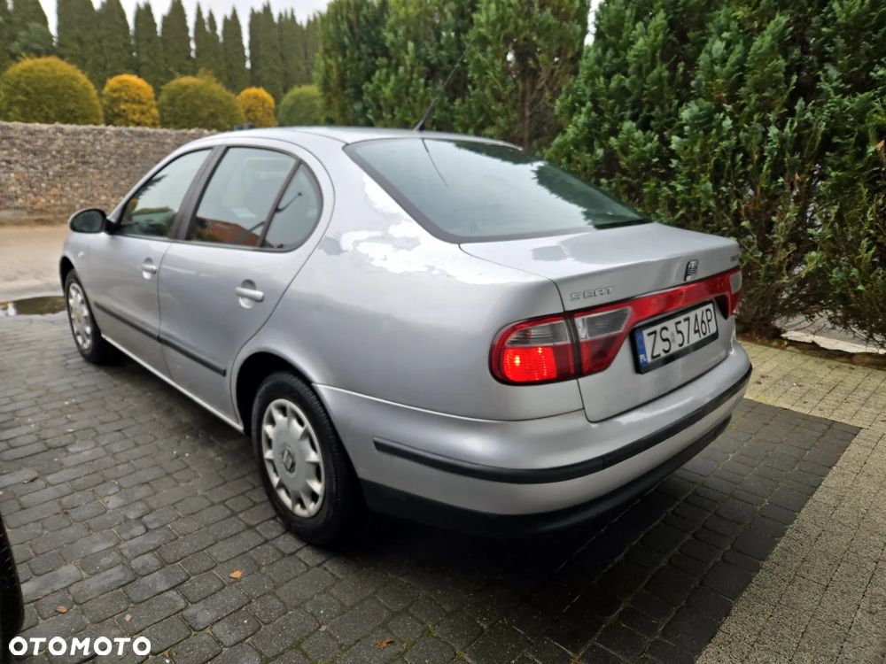 Seat Toledo 1.6 16V Stella - 4