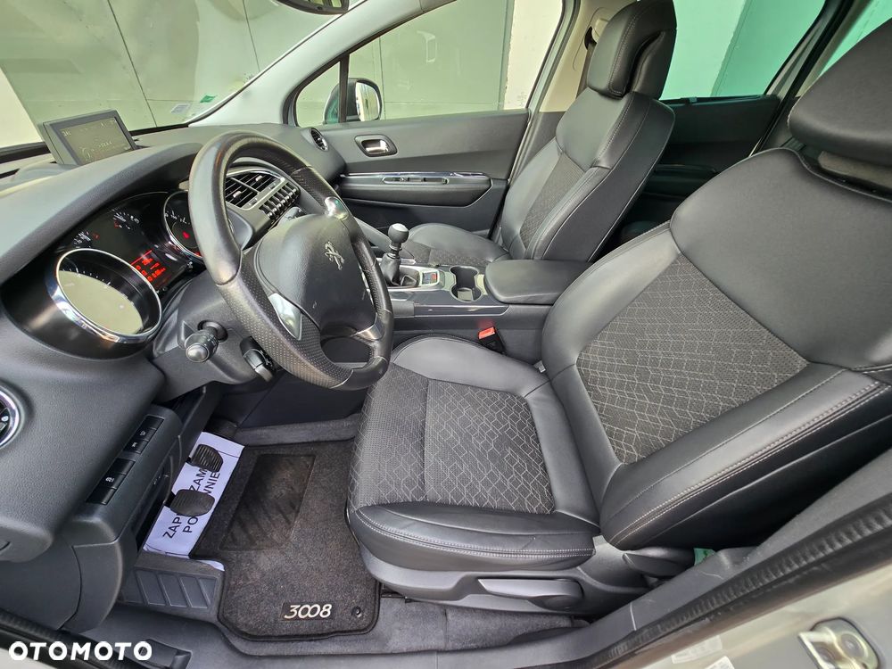 Peugeot 3008 2.0 HDi Allure - 27