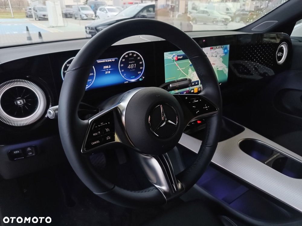 Mercedes-Benz CLA - 10