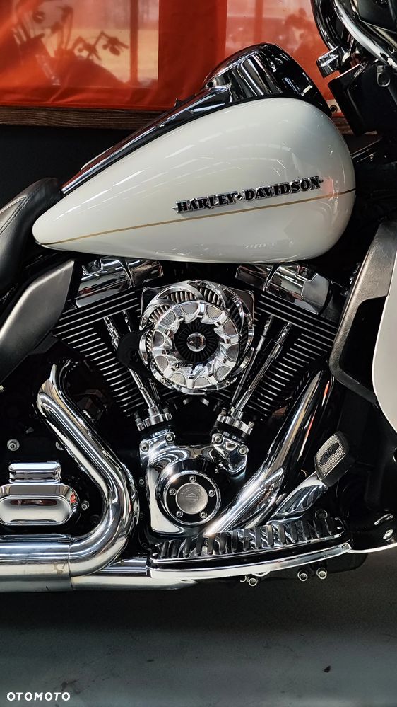 Harley-Davidson Touring Ultra Limited - 17