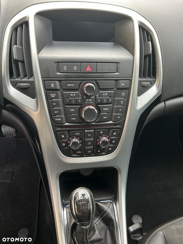 Opel Astra - 12