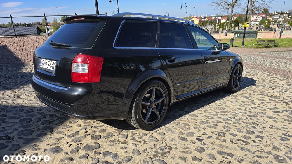 Audi A4 Avant - 4