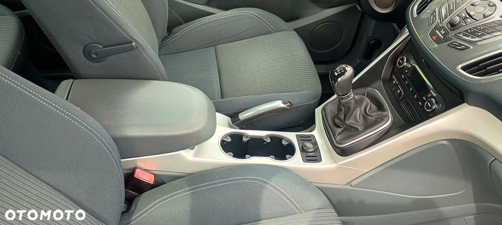 Ford C-MAX 1.6 Titanium - 22