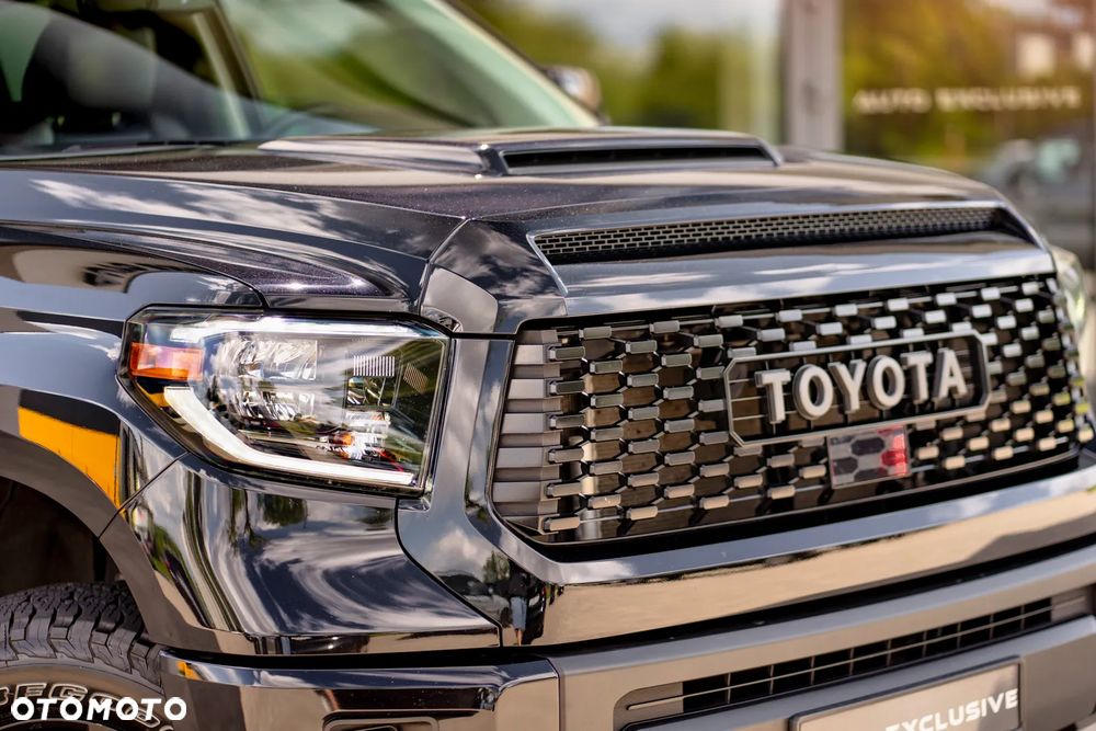 Toyota Tundra - 2