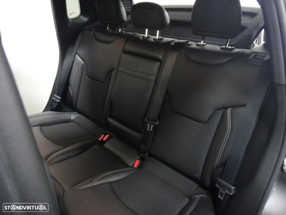 Jeep Compass 1.3 T4 4xe Auto Limited - 16