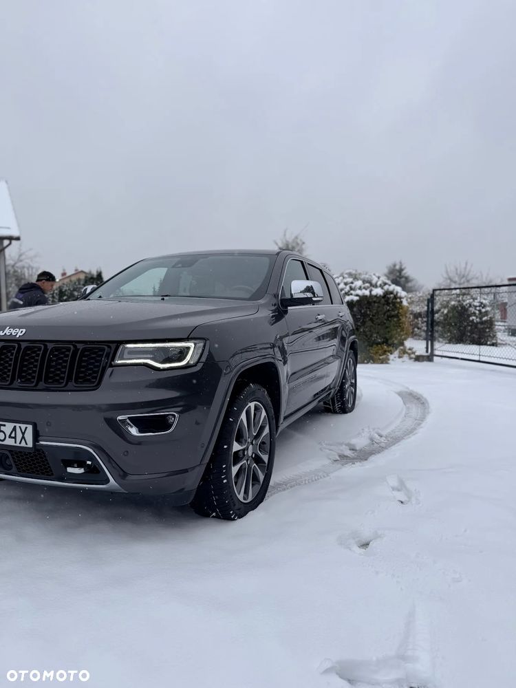 Jeep Grand Cherokee 5.7 V8 HEMI Overland - 31