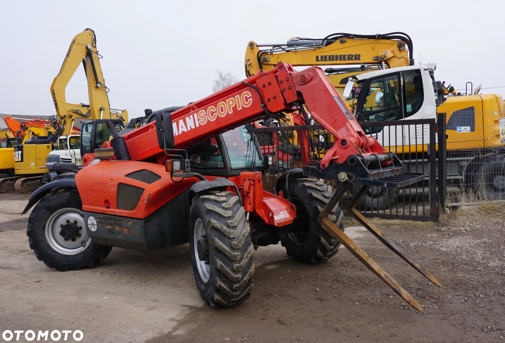 Manitou MT 1033 - 11