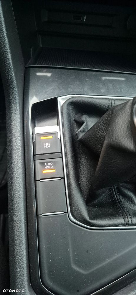 Volkswagen Tiguan 2.0 TDI SCR (BlueMotion Technology) Highline - 24