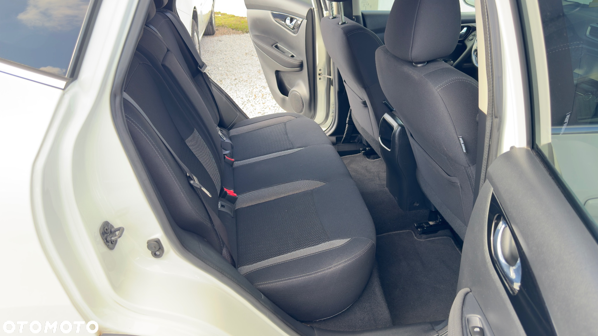 Nissan Qashqai 1.2 DIG-T Acenta EU6 - 39