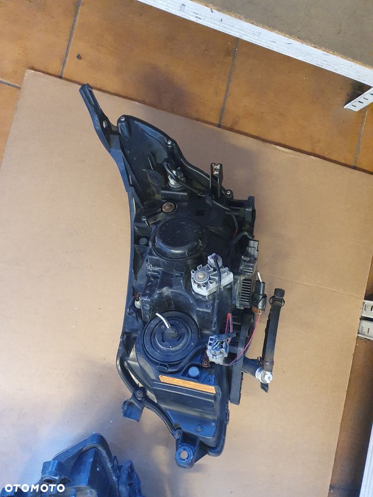 REFLEKTOR L/P SUBARU FORESTER 3 XENON EUROPA - 8