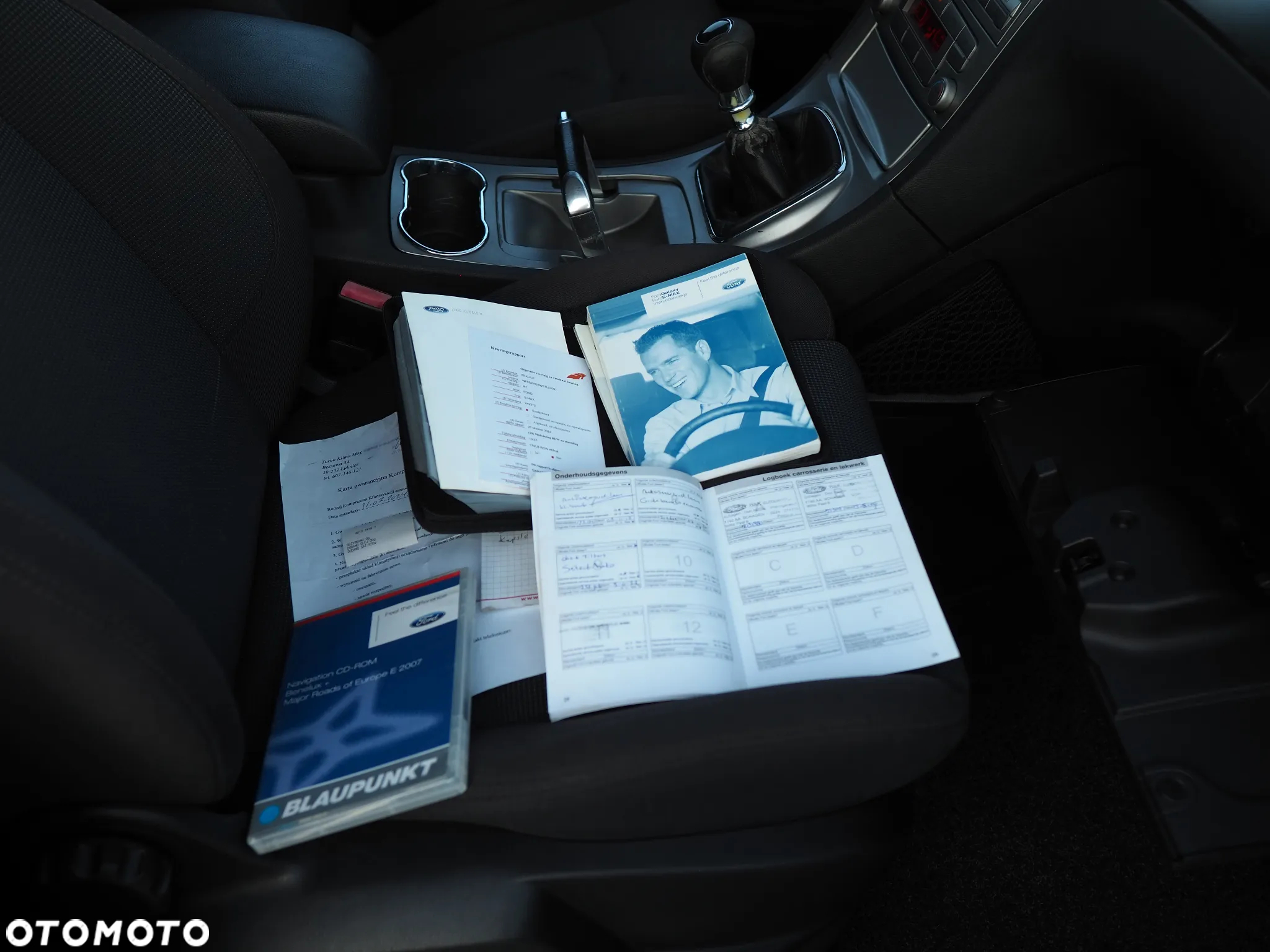 Ford S-Max 2.5 Titanium - 30