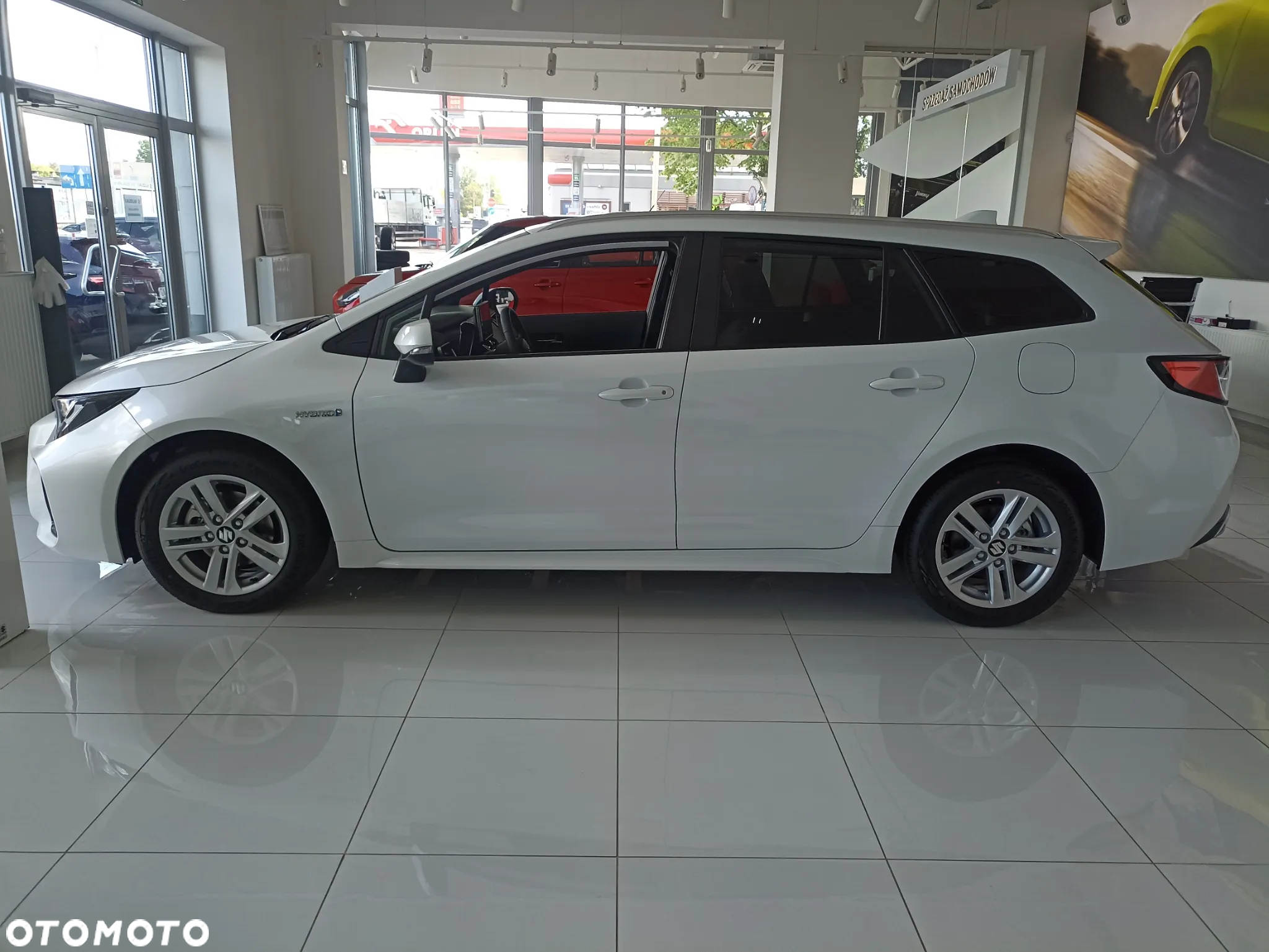 Suzuki Swace 1.8 Hybrid Premium Plus CVT - 3