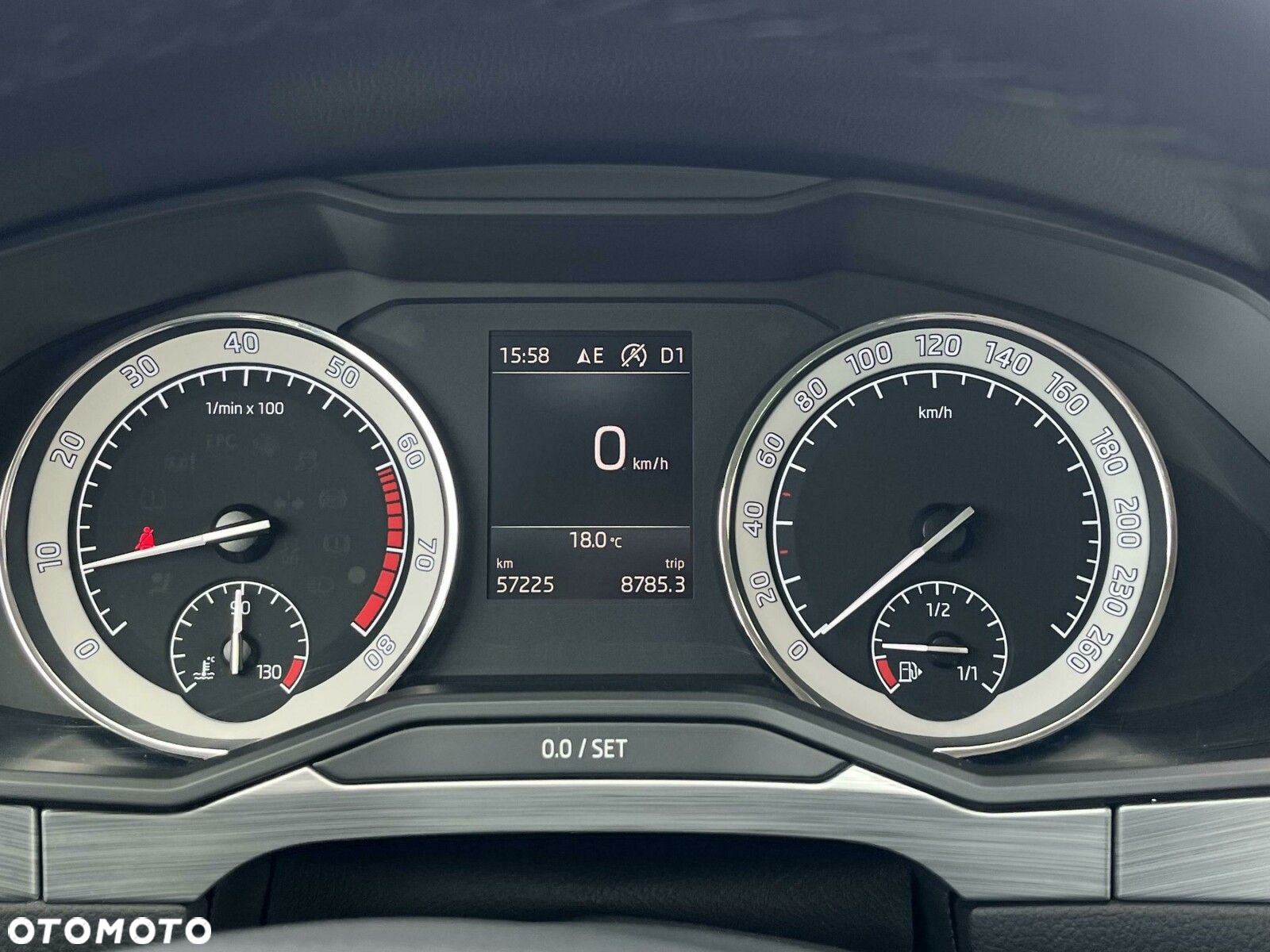 Skoda Superb 2.0 TSI Ambition DSG - 18