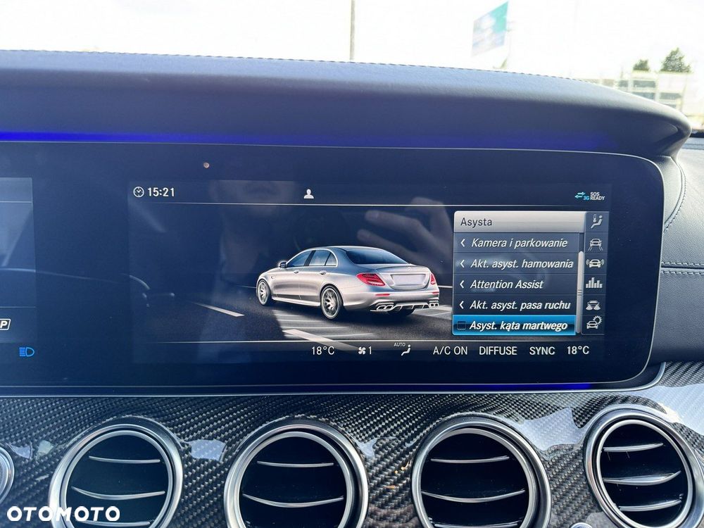Mercedes-Benz Klasa E AMG 63 S 4-Matic+ - 32