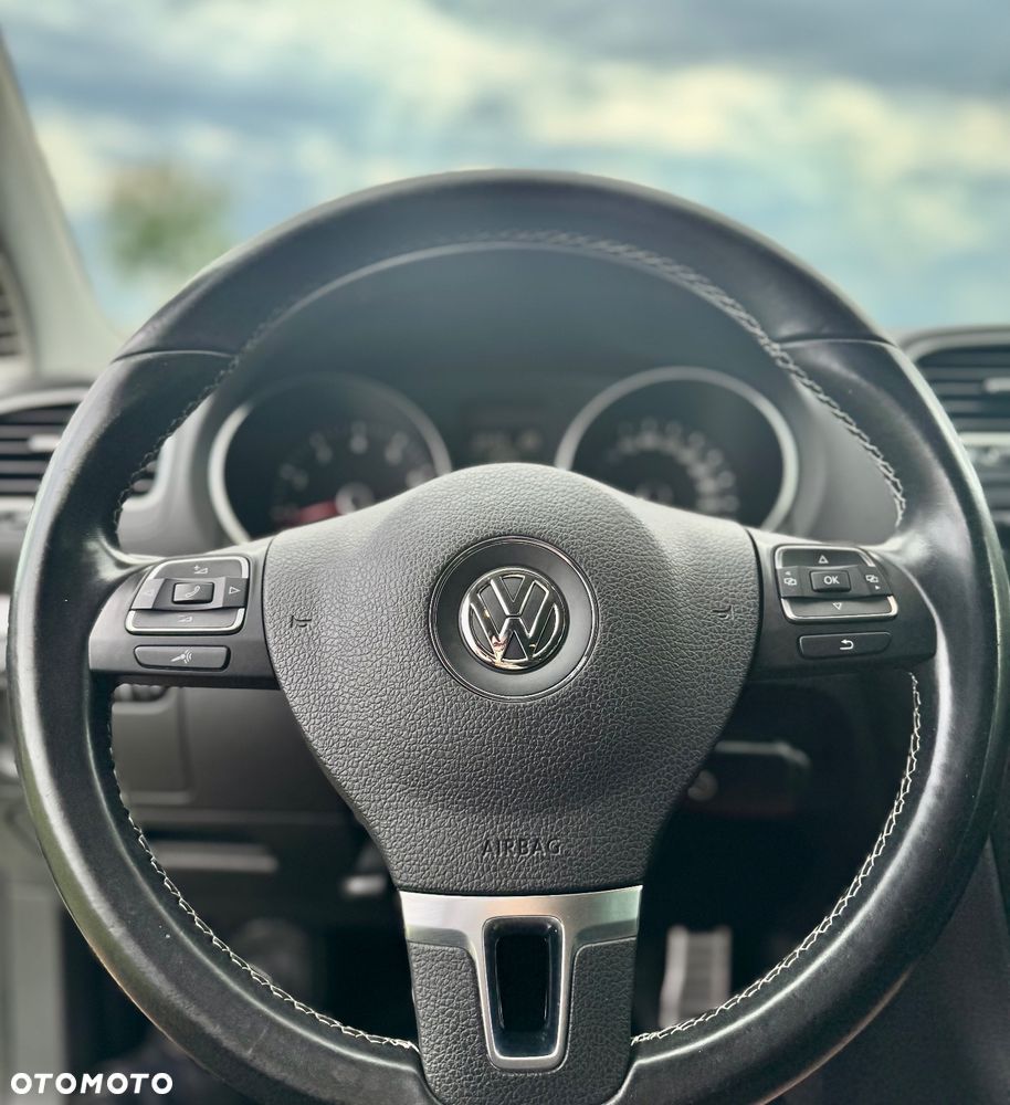 Volkswagen Golf 1.2 TSI MATCH - 12