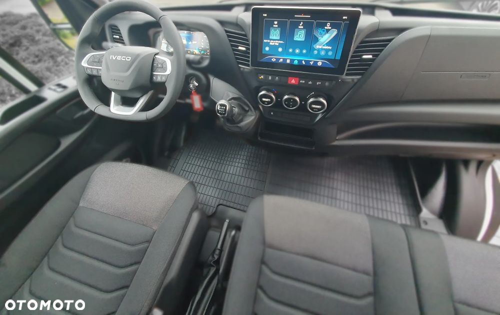 Iveco Daily 35S18 - 13