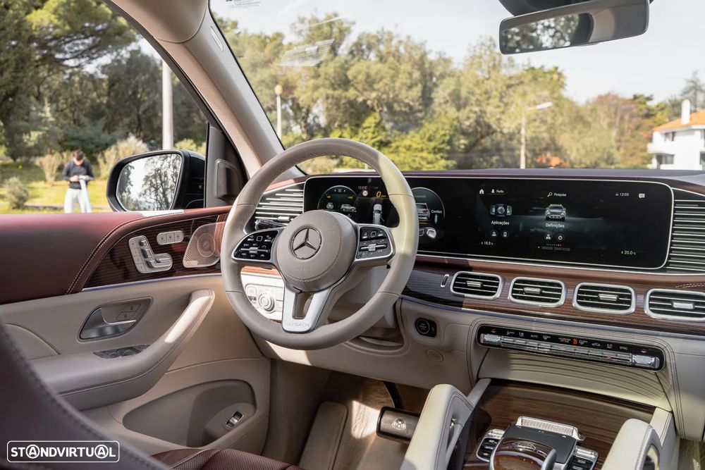 Mercedes-Benz GLS 600 Maybach 4Matic - 39
