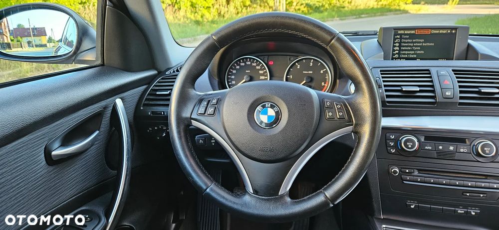 BMW Seria 1 118d - 21