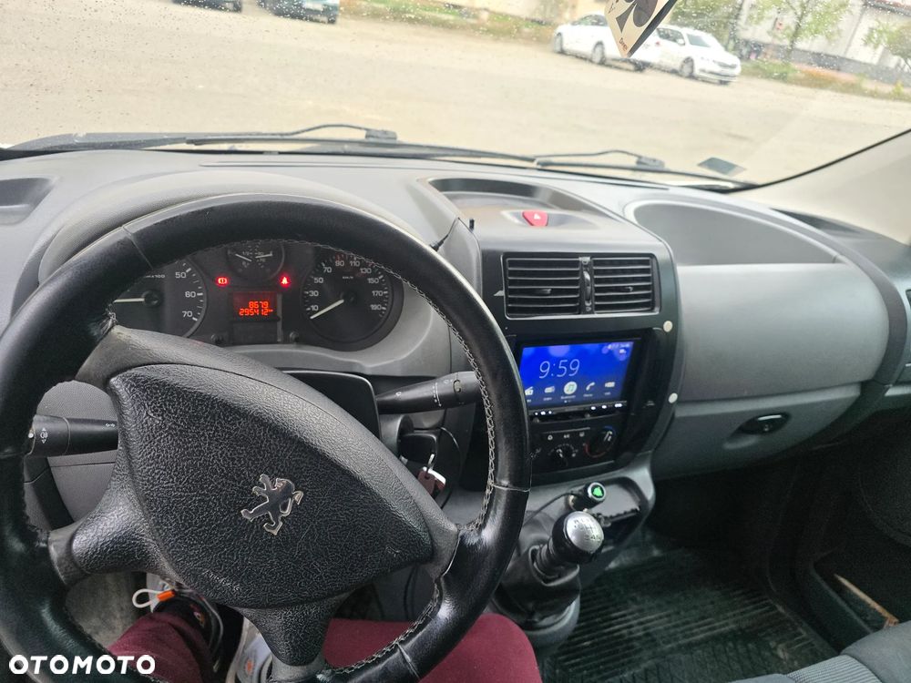 Peugeot Expert - 16
