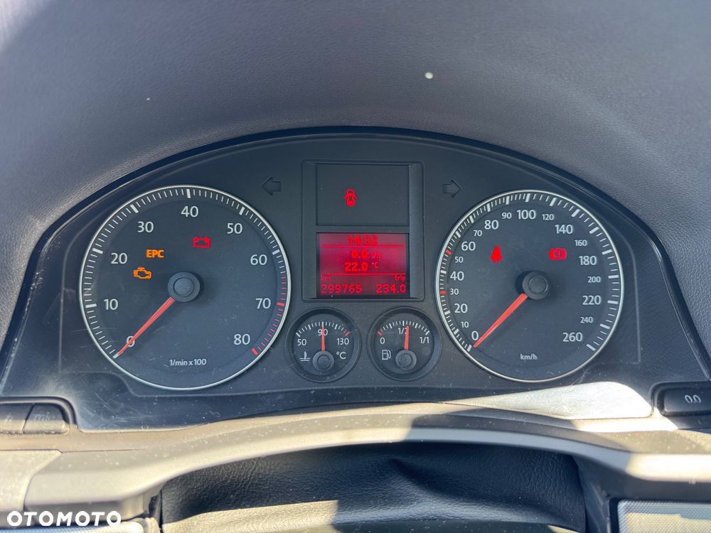 Volkswagen Golf - 13