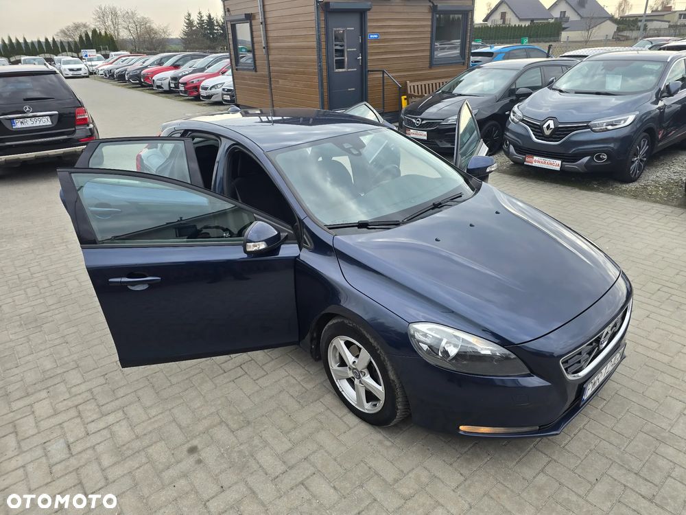 Volvo V40 - 35