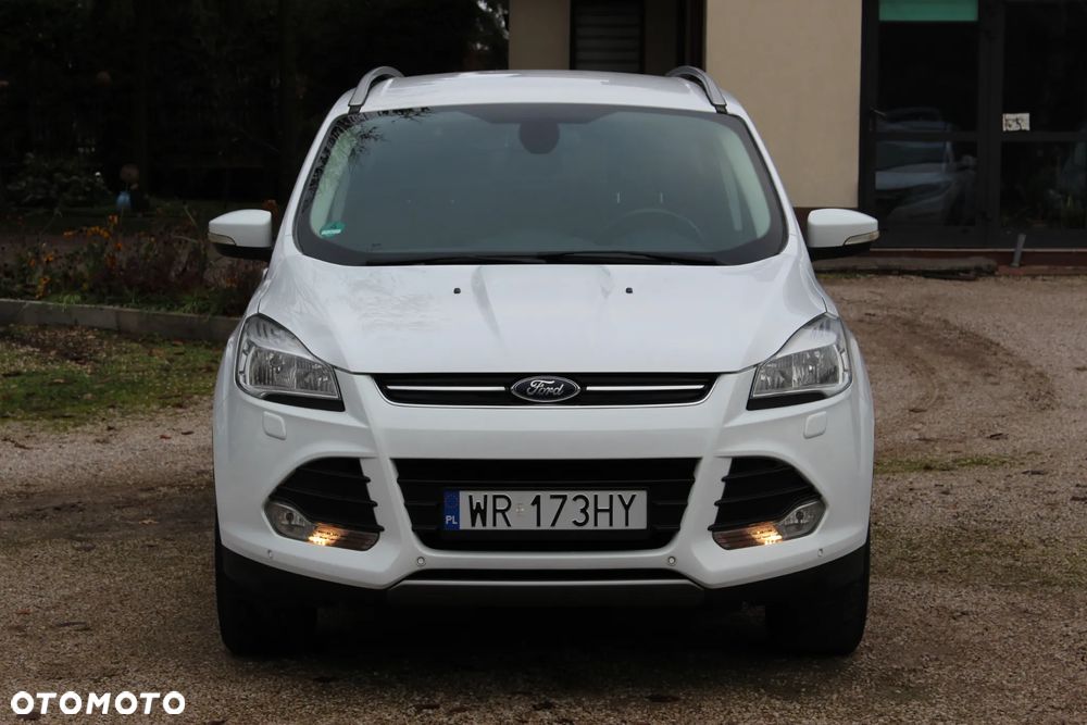Ford Kuga 2.0 TDCi 4x4 Titanium - 4