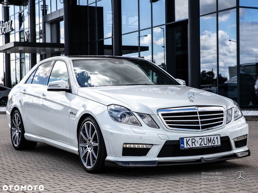 Mercedes-Benz Klasa E - 12