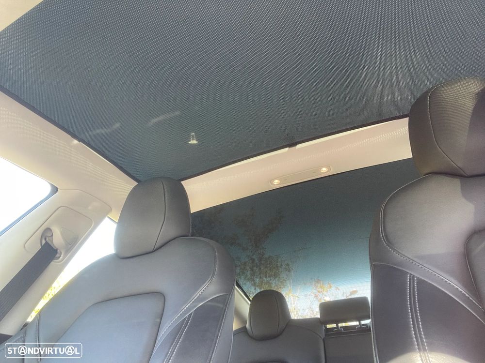 Tesla Model 3 Long Range Tração Integral - 26