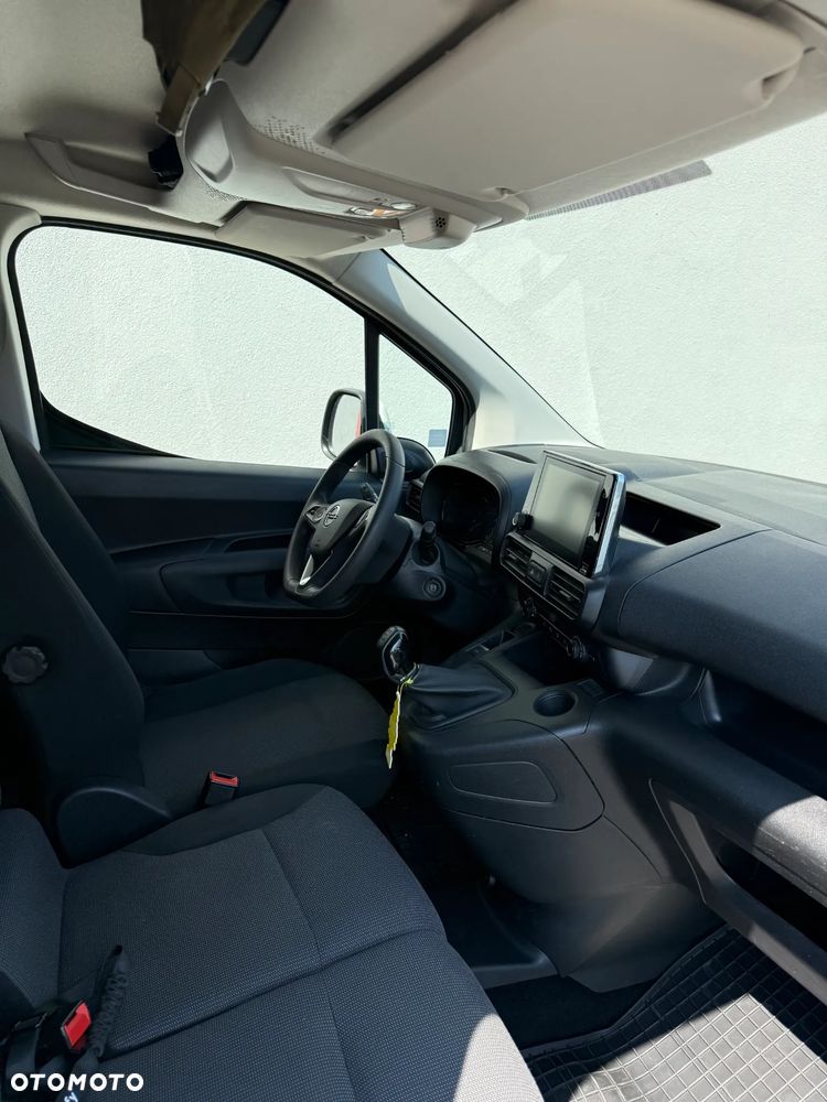 Opel Combo - 8