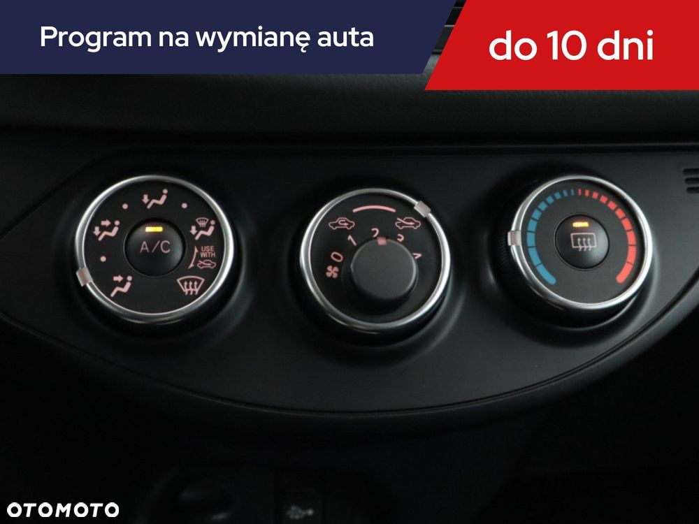 Toyota Yaris - 18