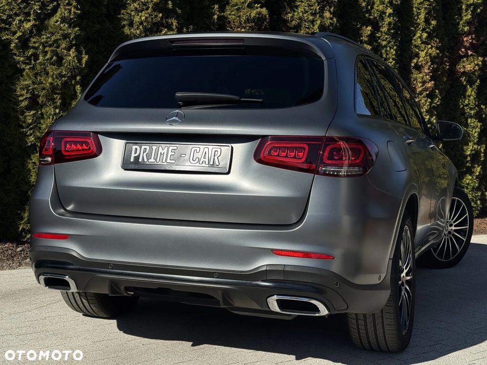 Mercedes-Benz GLC 220 d 4Matic 9G-TRONIC AMG Line - 3