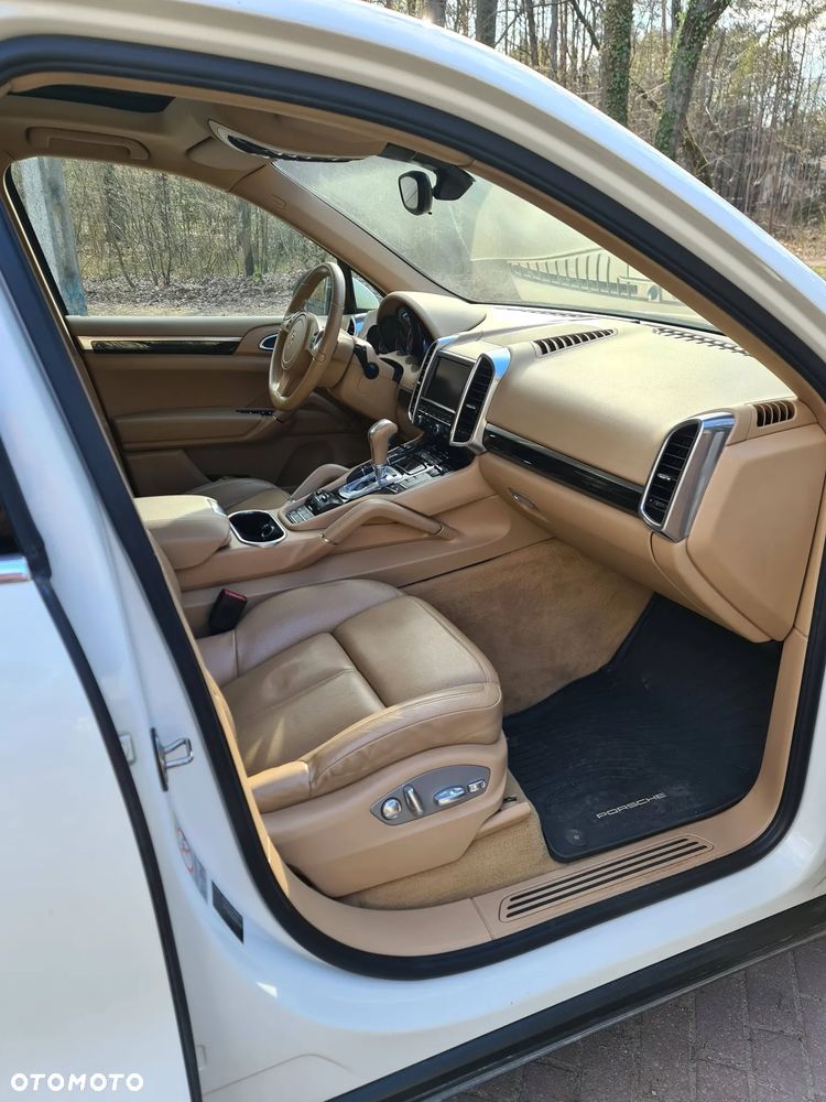 Porsche Cayenne Diesel - 15