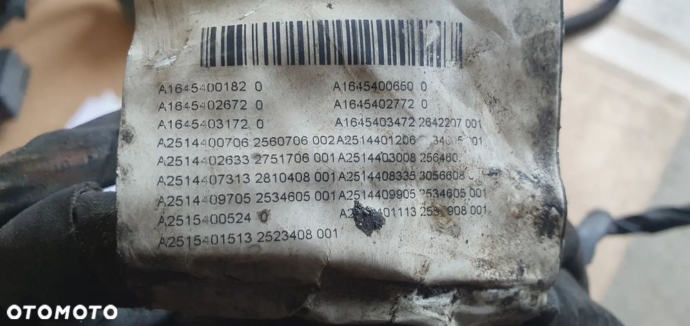 Wiązka instalacja komory silnika Mercedes R-Klasa W251 3.0 CDI - 11