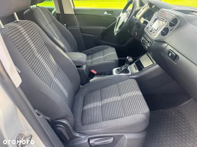 Volkswagen Tiguan - 19