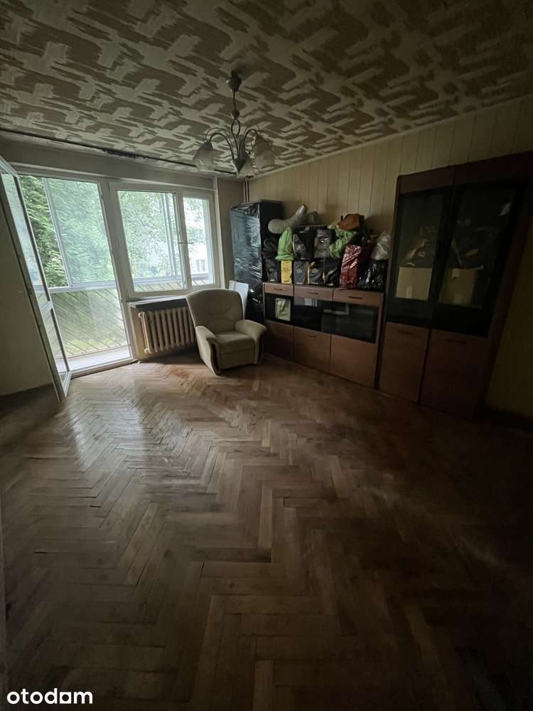 MIESZKANIE DO REMONTU