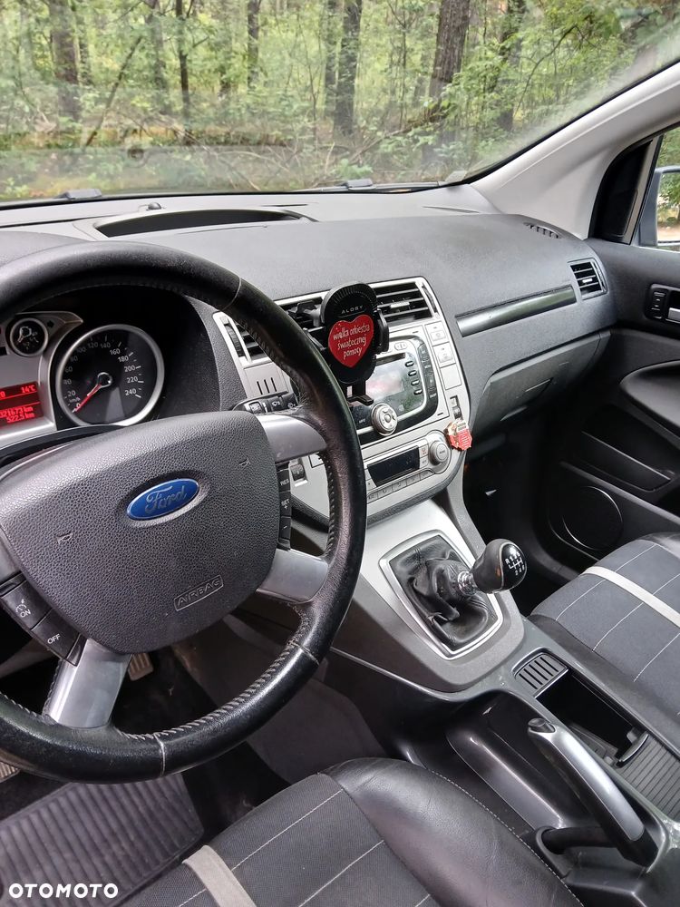 Ford Kuga 2.0 TDCi Trend - 8
